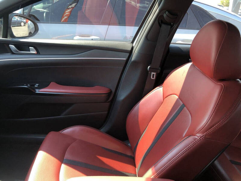 2023 Kia K5