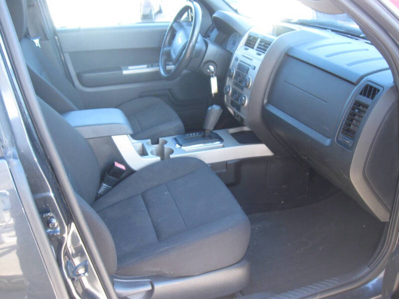 2009 Ford Escape XLT