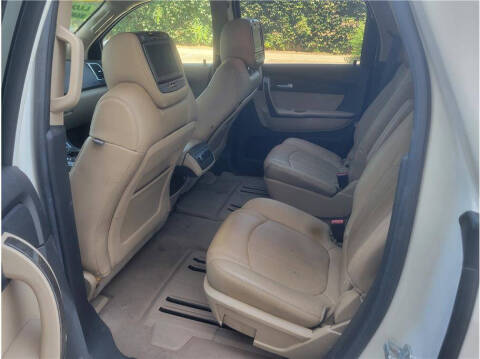 2011 GMC Acadia Denali