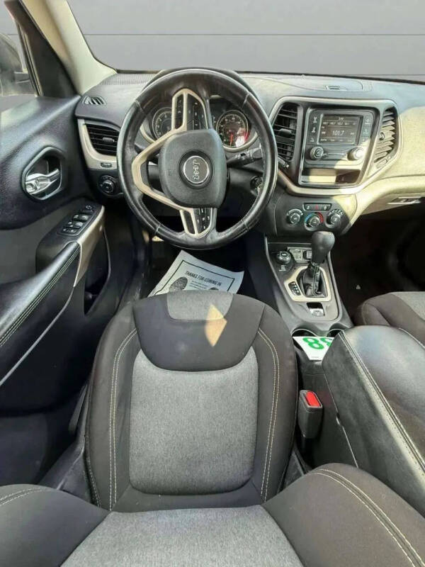 2018 Jeep Cherokee Latitude