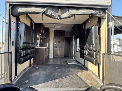 2018 Forest River XLR Boost M-27QB