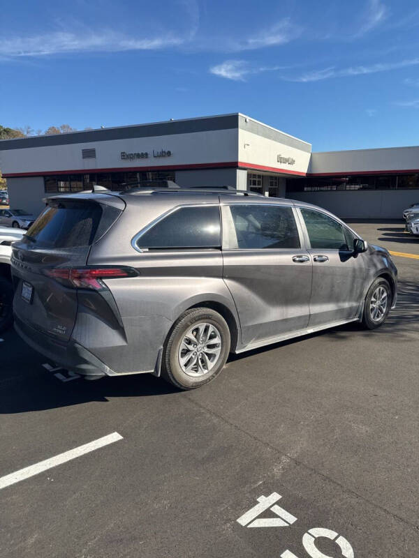 2022 Toyota Sienna
