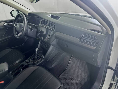 2022 Volkswagen Tiguan SE 4Motion