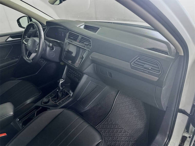 2022 Volkswagen Tiguan SE 4Motion