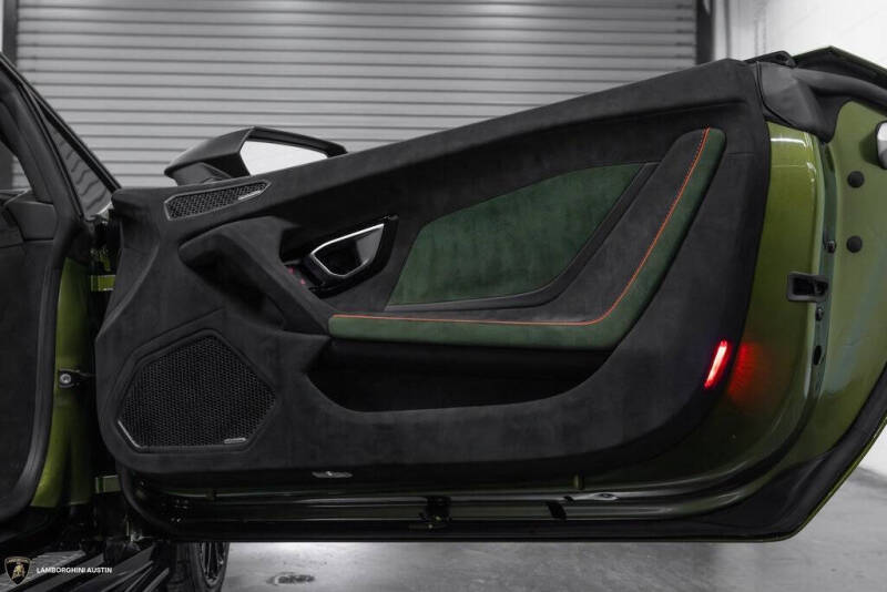 2024 Lamborghini Huracan Sterrato