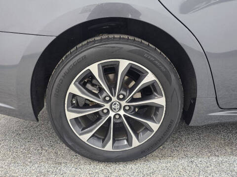 2017 Toyota Avalon XLE