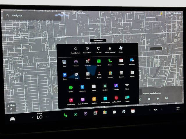 2023 Tesla Model X Standard Range