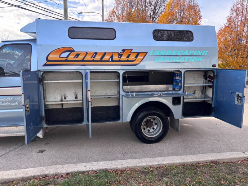 2005 Ford E-Series E-350 SD