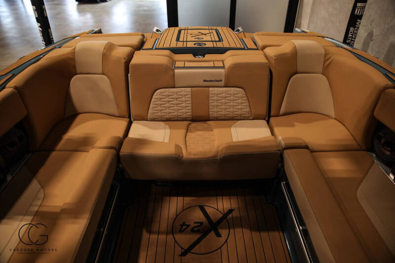 2025 MasterCraft X24