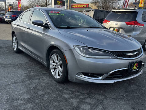 2015 Chrysler 200 C