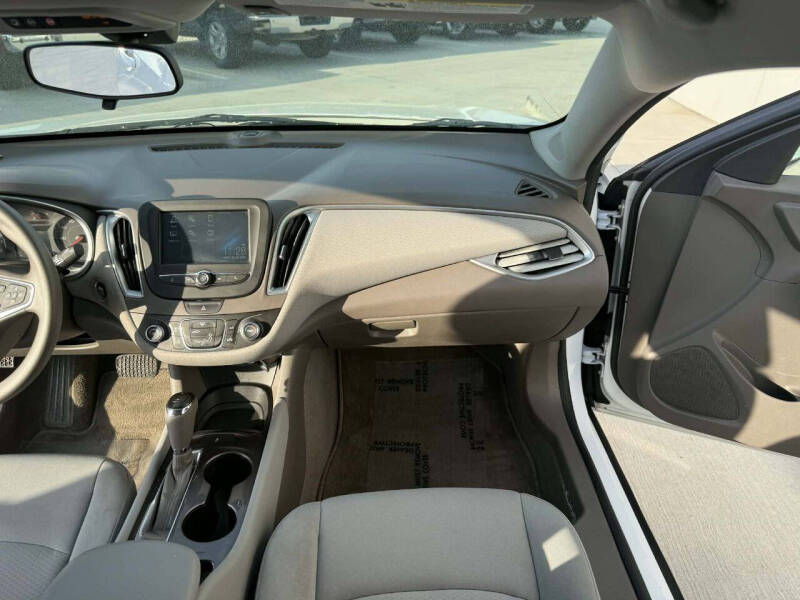 2017 Chevrolet Malibu LS