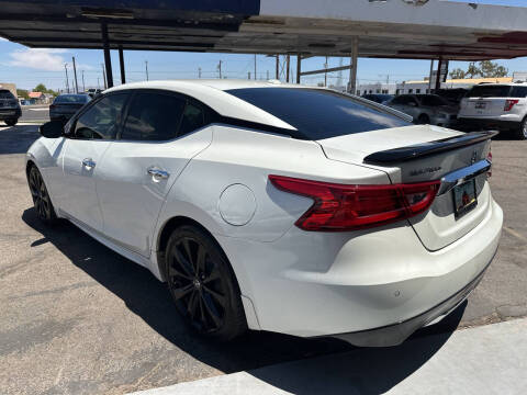 2017 Nissan Maxima 3.5 SR