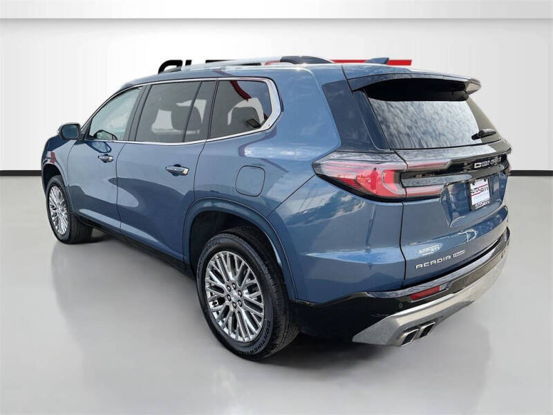 2024 GMC Acadia Denali