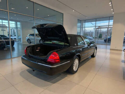 2010 Mercury Grand Marquis LS