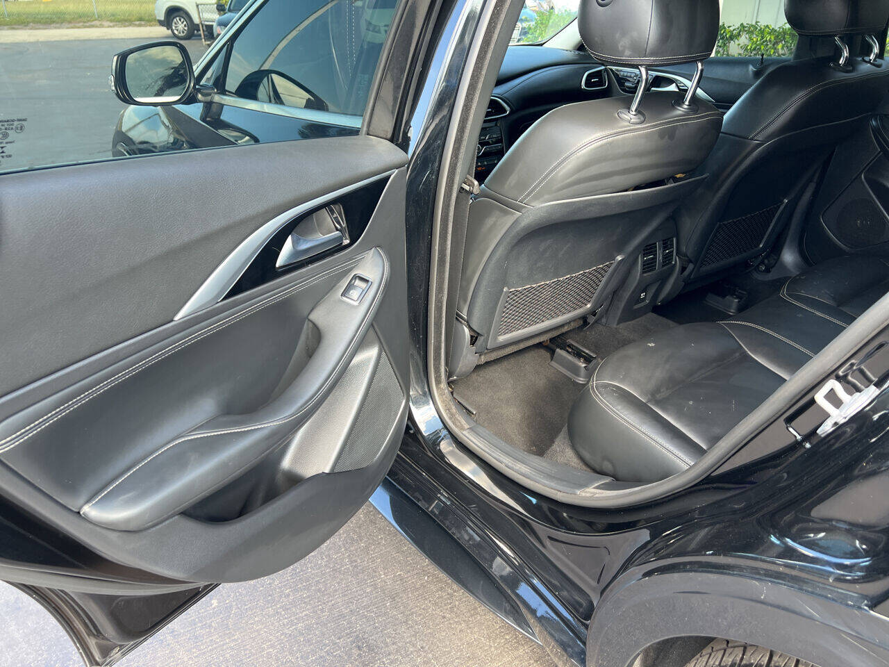 2018 Infiniti QX30  - $16,900