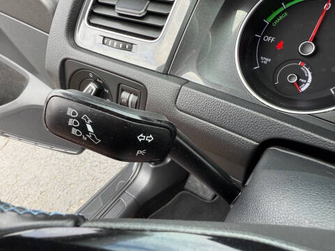 2019 Volkswagen e-Golf SE