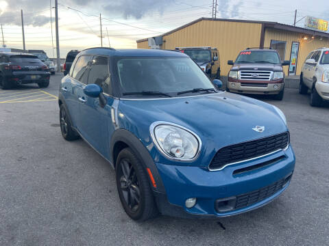 2012 MINI Cooper Countryman for sale at BELOW BOOK AUTO SALES in Idaho Falls ID