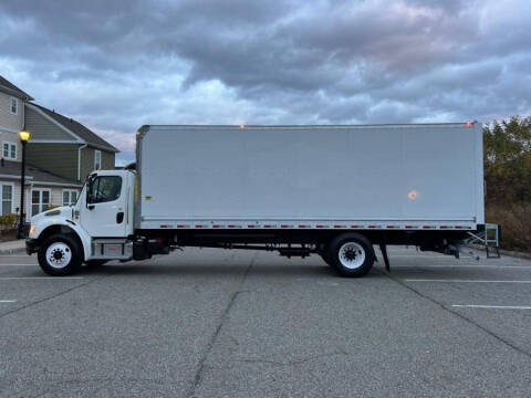 2020 Freightliner M2 106