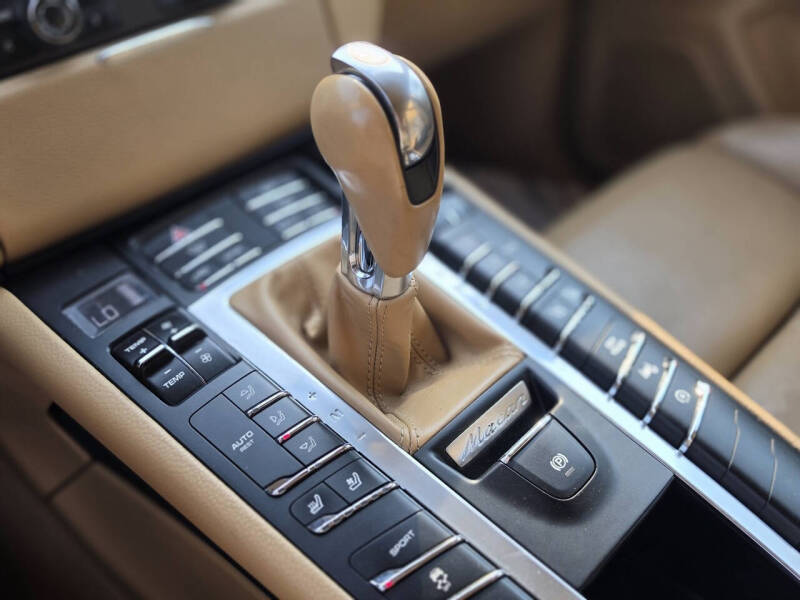 2016 Porsche Macan S