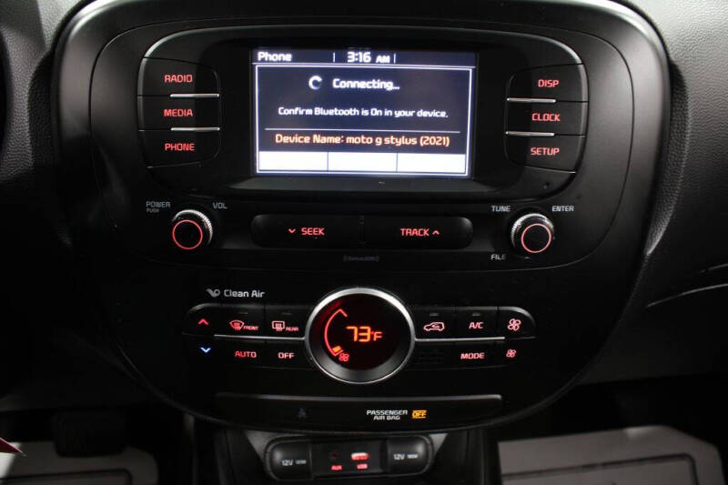 2017 Kia Soul +