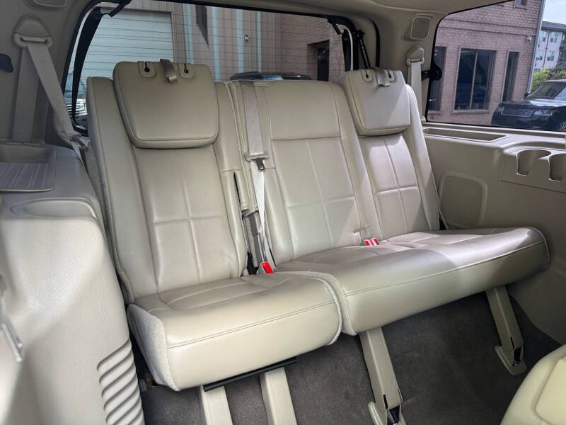2012 Lincoln Navigator