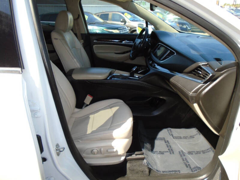 2019 Buick Enclave Essence