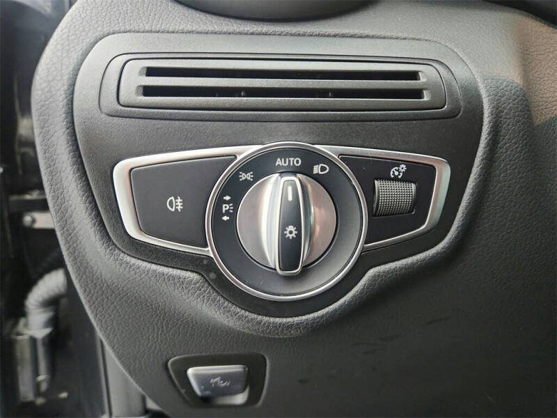 2021 Mercedes-Benz GLC GLC 300 4MATIC