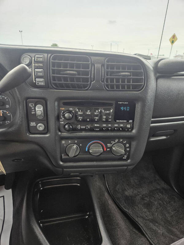 2001 Chevrolet Blazer LS