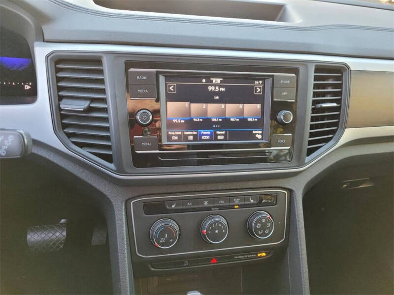 2022 Volkswagen Atlas SE