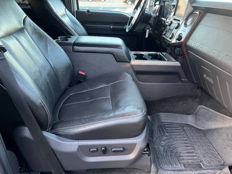 2014 Ford F-350 Super Duty Lariat