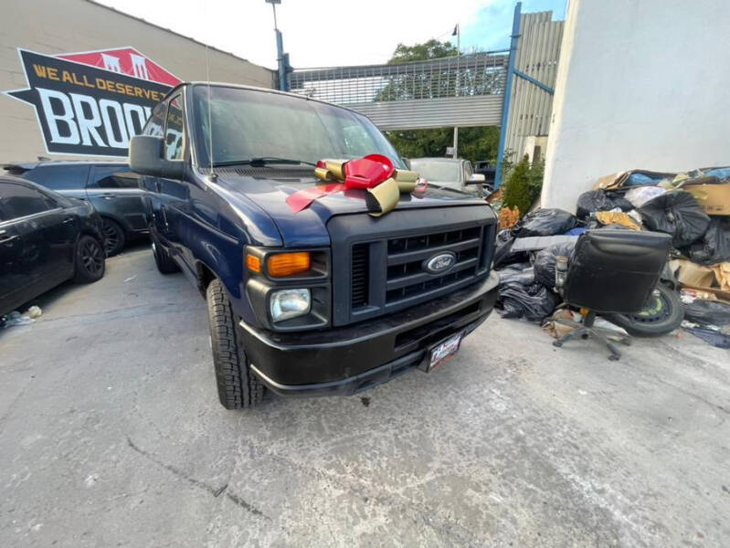 2012 Ford E-Series