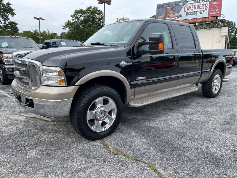 2006 Ford F-250 Super Duty for sale at United Luxury Motors in Stone Mountain GA