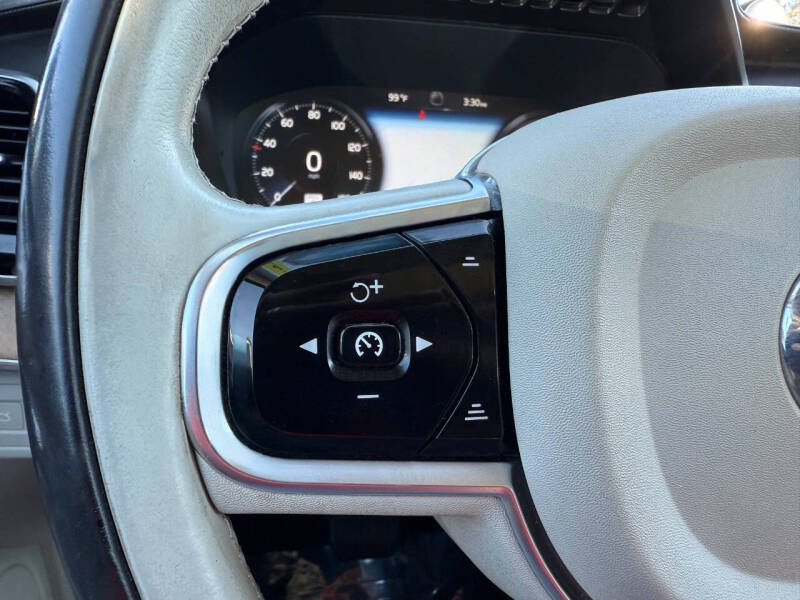 2016 Volvo XC90 T8 eAWD Inscription