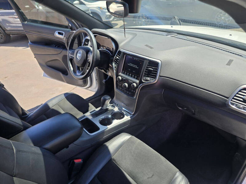 2018 Jeep Grand Cherokee Altitude