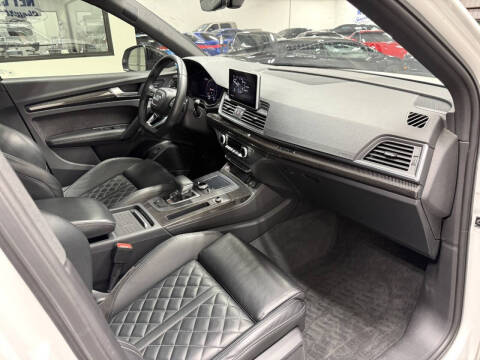 2020 Audi SQ5 3.0T quattro Prestige