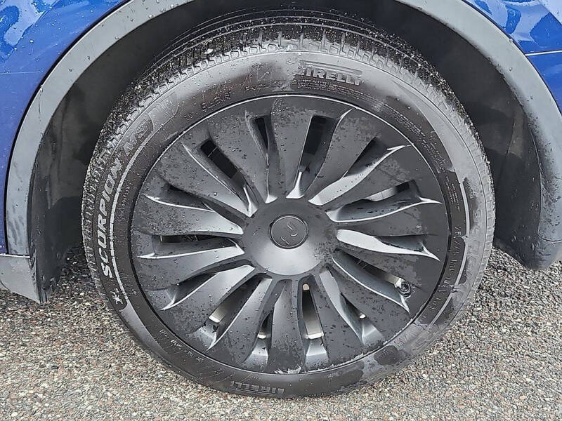 2024 Tesla Model Y Long Range