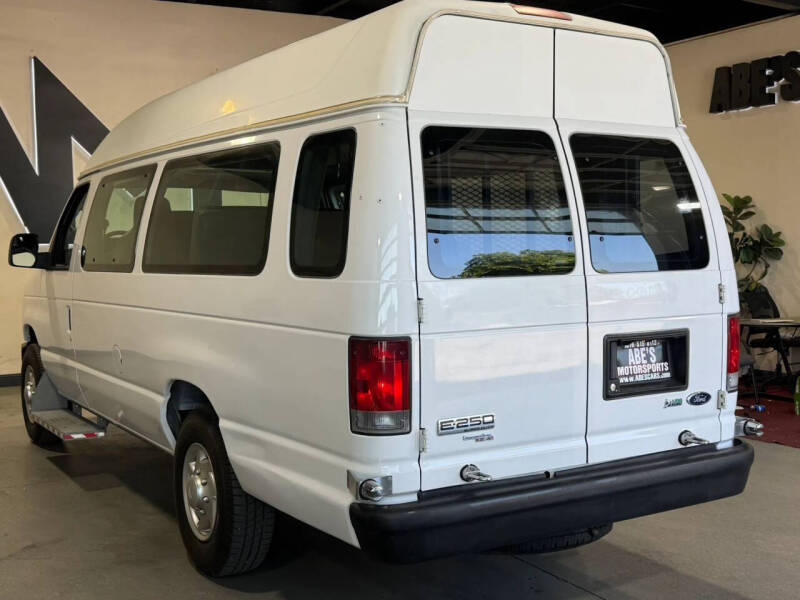 2011 Ford E-Series E-250