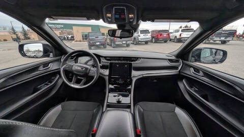 2024 Jeep Grand Cherokee L Altitude