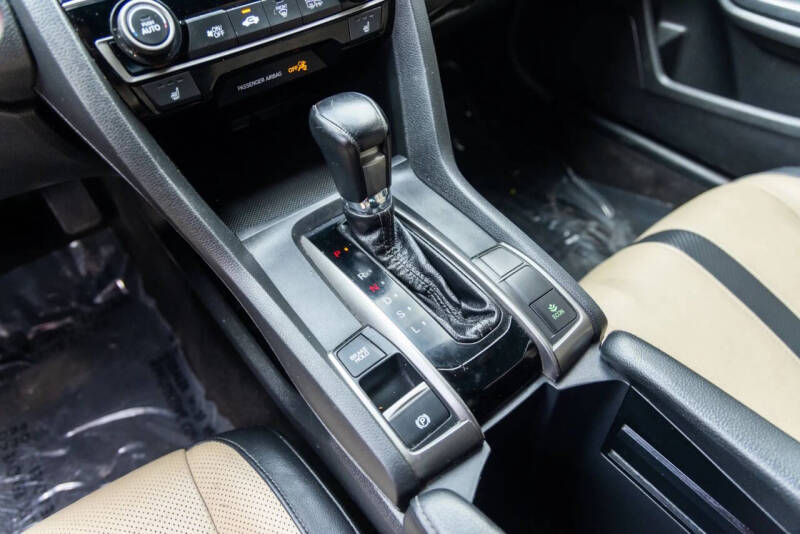 2017 Honda Civic EX-L w/Navi