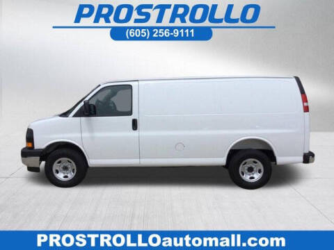 2026 GMC Savana 2500 Photo