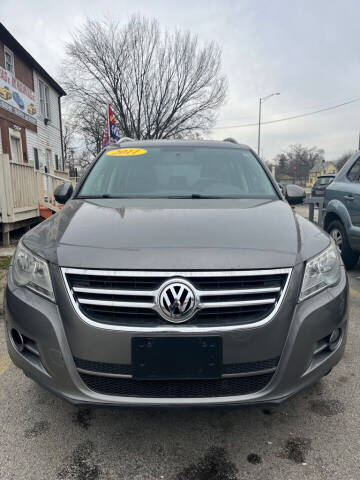 2011 Volkswagen Tiguan for sale at RITE PRICE AUTO SALES INC in Harvey IL