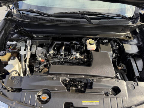 2018 Nissan Pathfinder S