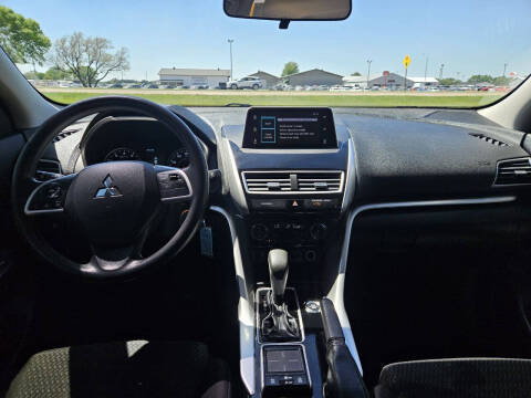 2018 Mitsubishi Eclipse Cross LE