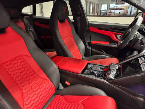 2022 Lamborghini Urus