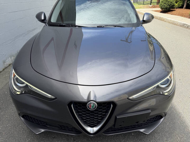 2018 Alfa Romeo Stelvio Ti
