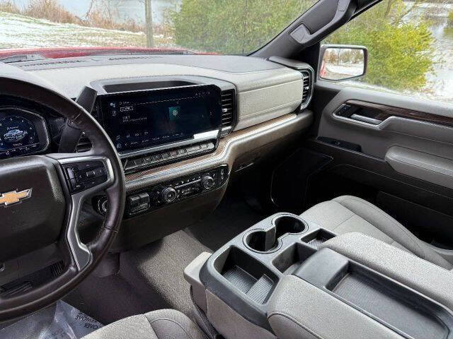 2023 Chevrolet Silverado 1500 LT