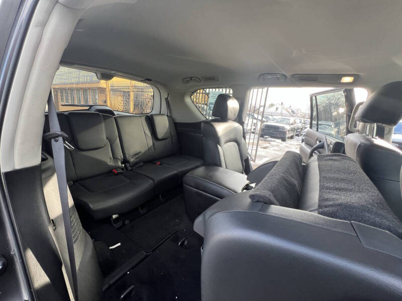 2024 Infiniti QX80 Luxe