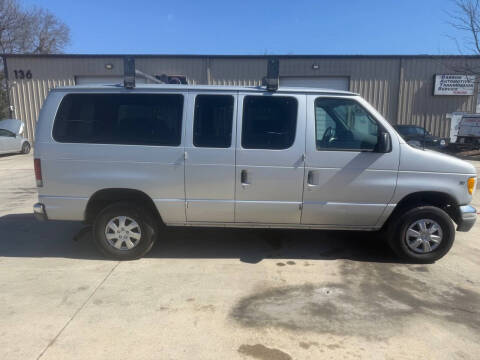 2001 Ford E-Series E-150 XL