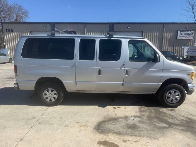 2001 Ford E-Series E-150 XL