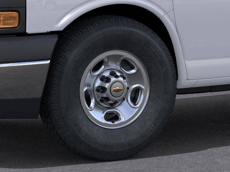 2026 Chevrolet Express 2500